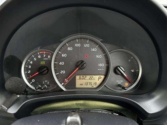 2011 Toyota Vitz - Thumbnail