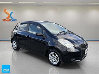 2006 Toyota Vitz - Thumbnail