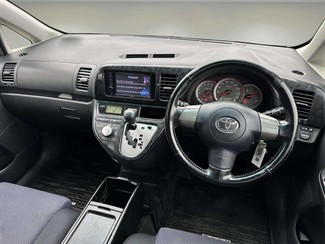 2009 Toyota WISH - Thumbnail