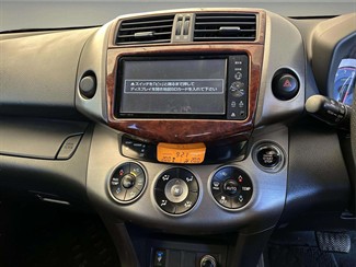 2011 Toyota VANGUARD - Thumbnail