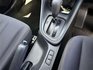 2021 Toyota Yaris - Thumbnail