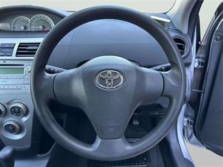 2007 Toyota Yaris - Thumbnail