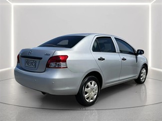 2007 Toyota Yaris - Thumbnail