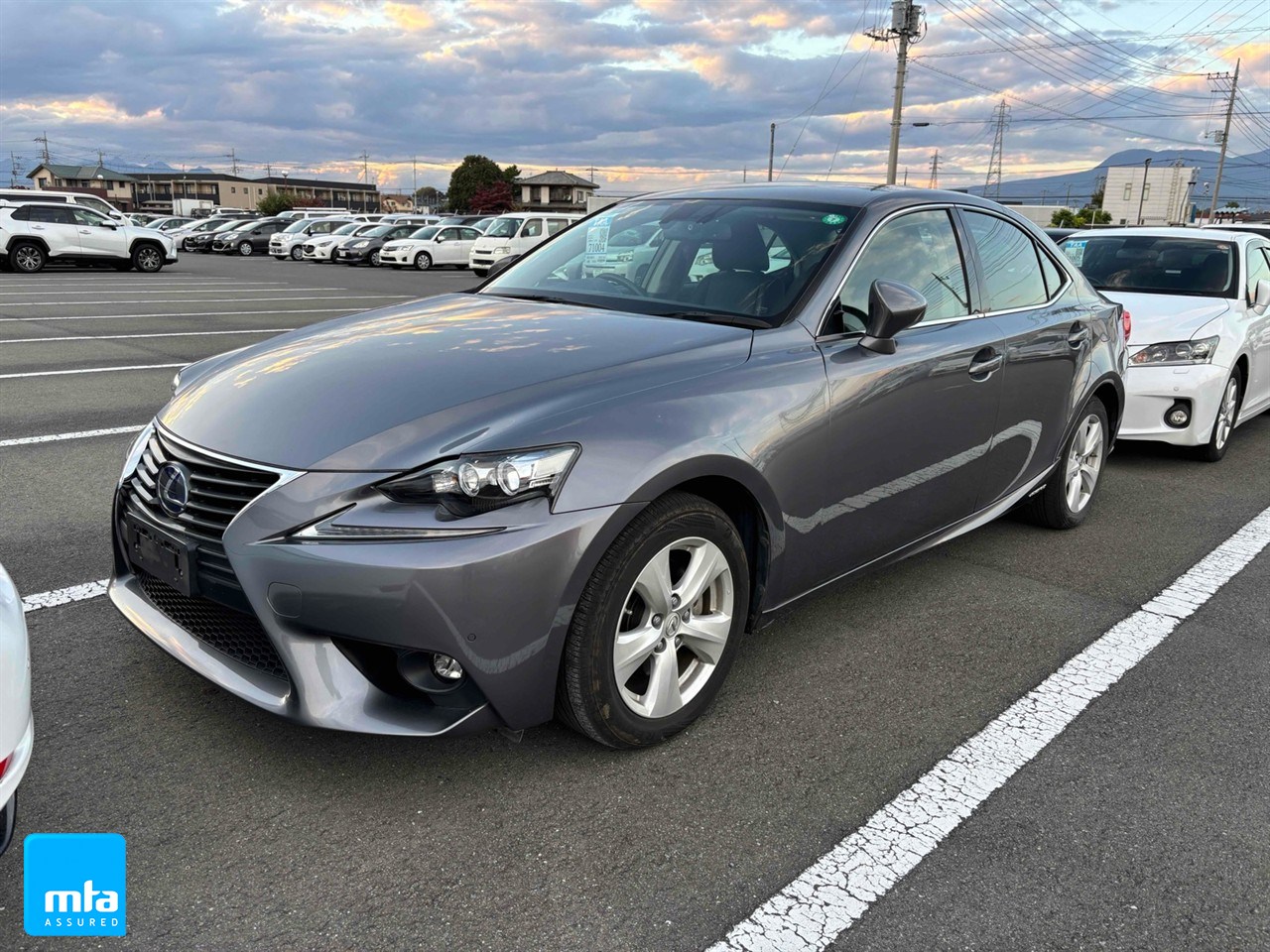 2014 Lexus IS 300h