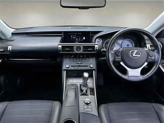 2014 Lexus IS 300h - Thumbnail