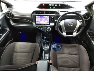 2016 Toyota AQUA - Thumbnail