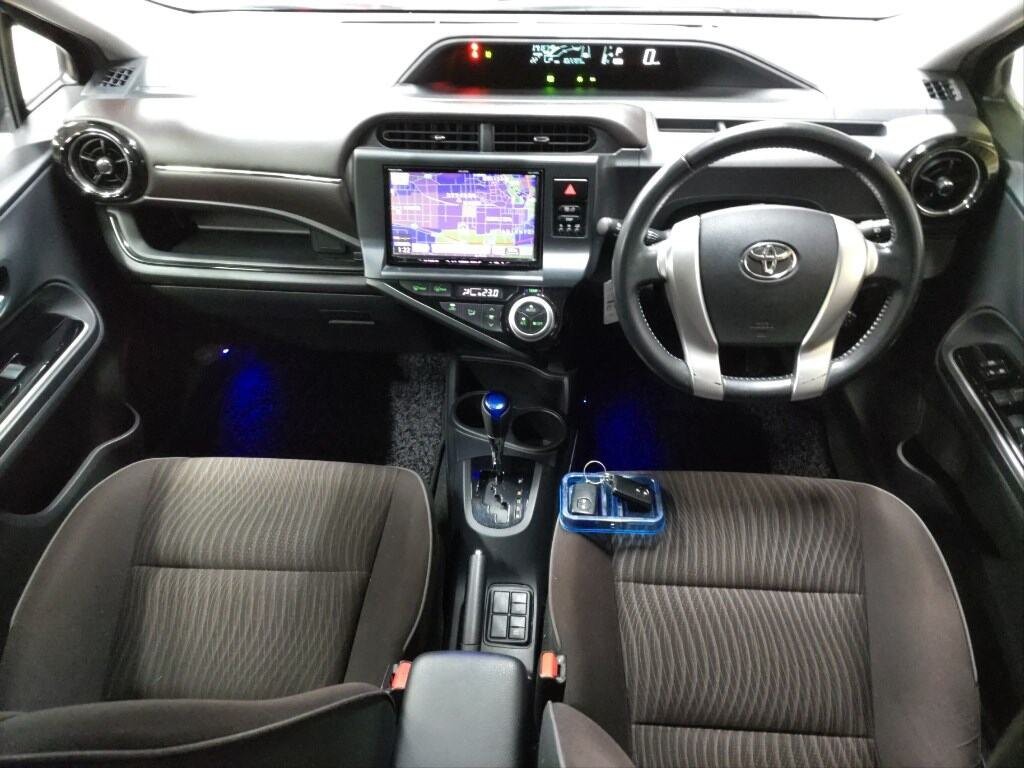 2016 Toyota AQUA