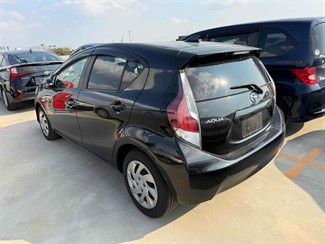 2015 Toyota AQUA - Thumbnail