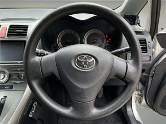 2006 Toyota AURIS - Thumbnail