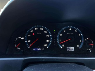 2005 Toyota Premio - Thumbnail