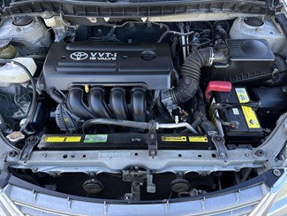 2005 Toyota Premio - Thumbnail
