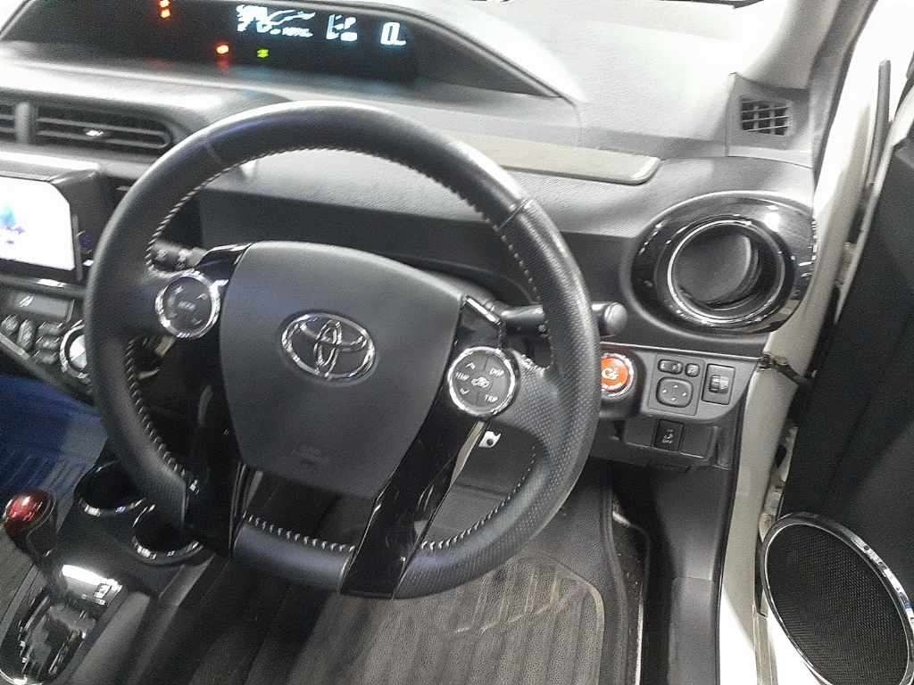 2014 Toyota AQUA