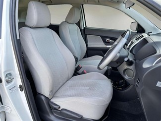 2007 Toyota IST - Thumbnail