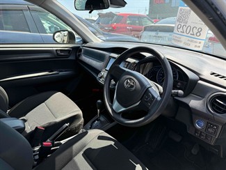 2020 Toyota Corolla - Thumbnail