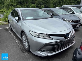 2017 Toyota Camry - Thumbnail