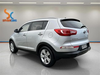 2011 Kia Sportage - Thumbnail