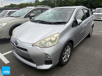 2012 Toyota AQUA - Thumbnail