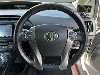 2013 Toyota Prius - Thumbnail