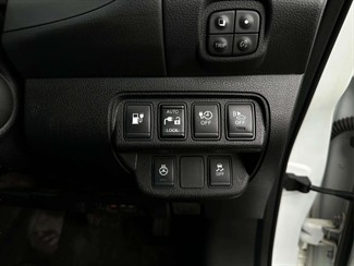 2014 Nissan Leaf - Thumbnail