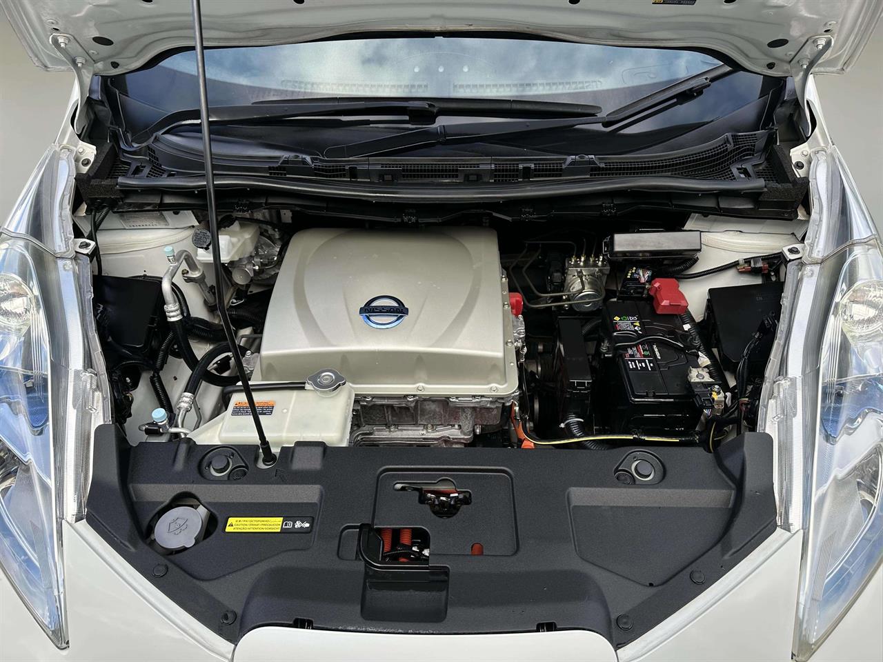 2014 Nissan Leaf