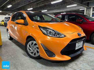 2017 Toyota AQUA - Thumbnail