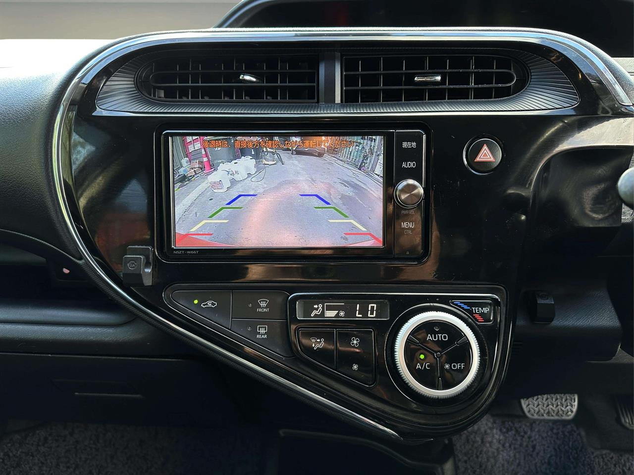 2017 Toyota AQUA