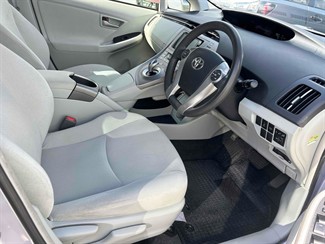 2013 Toyota Prius - Thumbnail