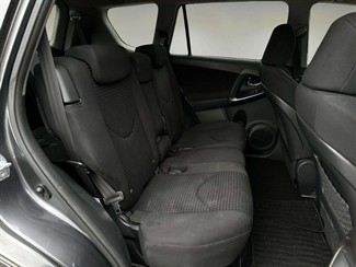 2009 Toyota VANGUARD - Thumbnail