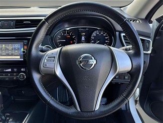 2015 Nissan X-trail - Thumbnail
