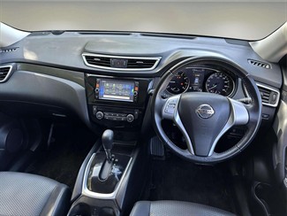 2015 Nissan X-trail - Thumbnail
