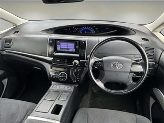 2012 Toyota Estima - Thumbnail