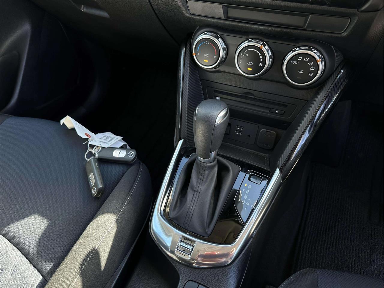 2015 Mazda Demio