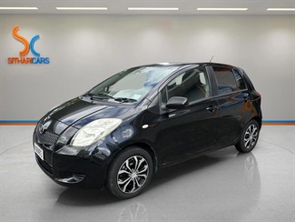 2006 Toyota Vitz - Thumbnail