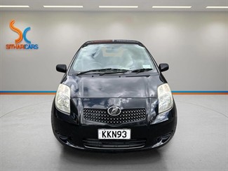 2006 Toyota Vitz - Thumbnail